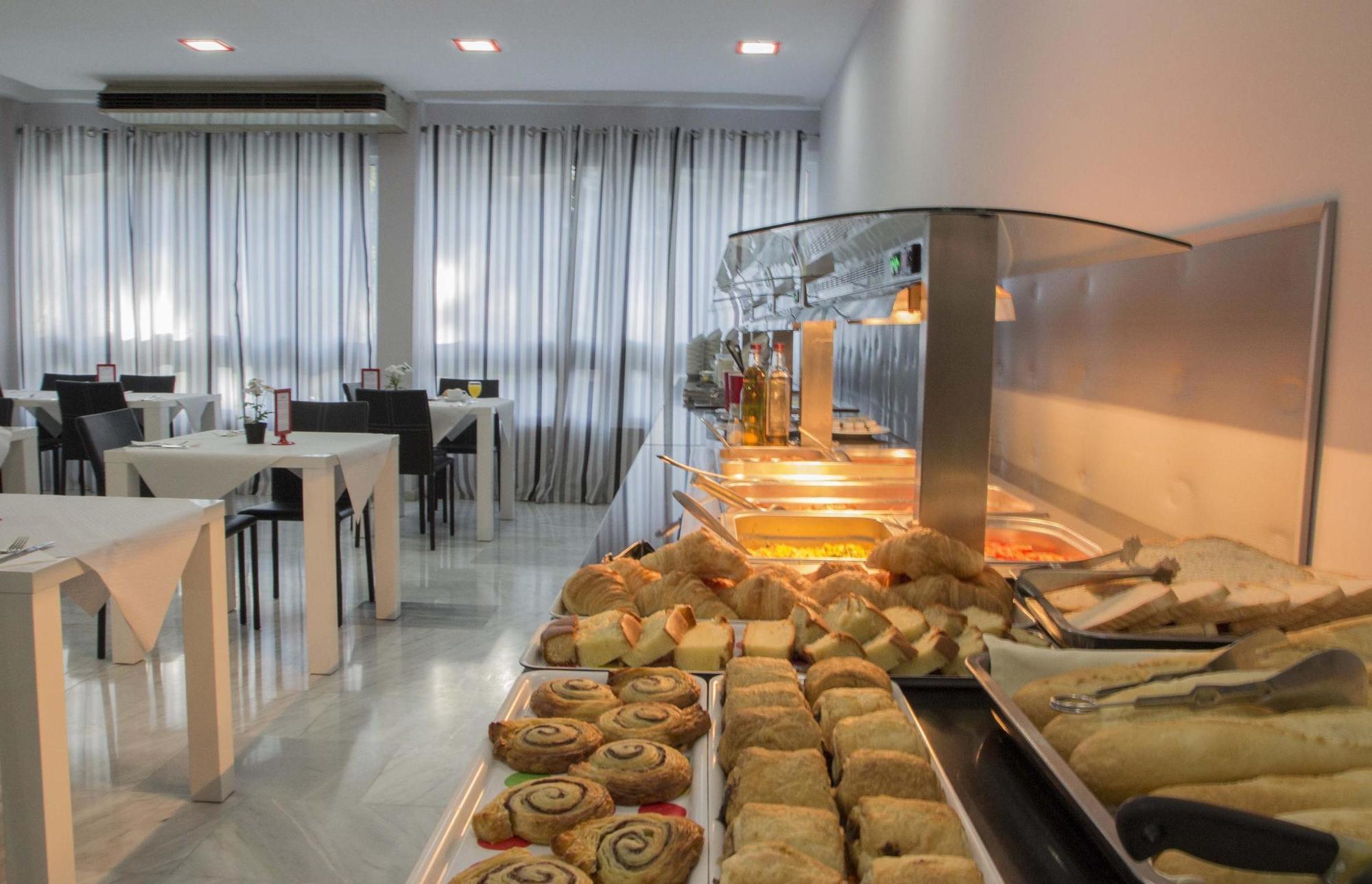 Flatotel International Hotel